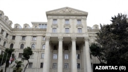 У відомстві висловили думку, що «дві країни повинні разом вирішити майбутнє своїх відносин