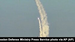 Загалом у Чорному морі чергують сім російських кораблів, повідомили у ВМС