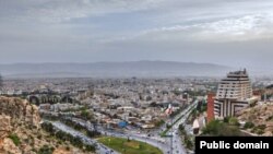 نمایی از محله معالیآباد در شیراز