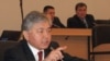 Депутат Иса Өмүркулов (СДП).