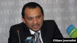 Махсуд Абдужабборов кўплаб ташкилотларни танқид қилиб келган