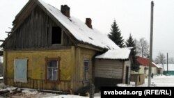 Хаціна Макаравых — побач зь сельсаветам