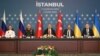 Članovi ukrajinske, turske i ruske delegacije prisustvuju drugoj rundi direktnih pregovora u Ciragan palati u Istanbulu, 2. juna 2025. godine.