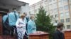 Прем’єр-міністр Юлія Тимошенко у Вінниці під час відвідання обласної дитячої лікарні 