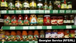 В немецкую лабораторию отправили не только грузинские, но и соусы, произведенные в других странах