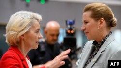 Председателката на ЕК Урсула фон дер Лайен и министър-председателката на Дания Мете Фредериксен