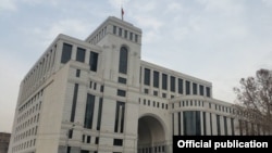 ՀՀ ԱԳՆ շենքը, արխիվ