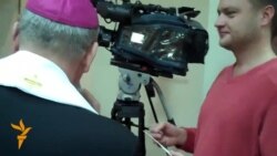 Кандрусевіч дзеліцца аплаткай з журналістамі
