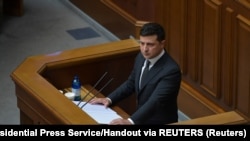 Зеленський попросив Міжнародний комітет Червоного Хреста допомогти отримати списки від контрольованих Росією сил для обмін «всіх на всіх». Президент МКЧХ запевнив, що на сьогодні ці питання є пріоритетними для організації