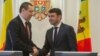 O strîngere de mînă la Chișinău
