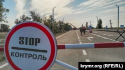 Відсьогодні українці, які вимушено проживають на ТОТ, на період встановлення «зеленої» зони на території України можуть безперешкодно перетинати КПВВ, кажуть урядовці