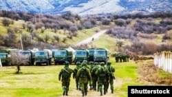 Російські солдати в Криму. Перевальне, 5 березня 2014 року