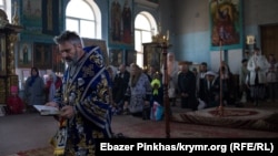Богослужіння в соборі ПЦУ в Сімферополі, архівне фото