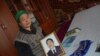 Июнь коогасында курман болгон милициянын капитаны Мыктыбек Сулаймановдун жесири Чынара Бечелова.