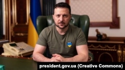 Володимир Зеленський також розповів, що кілька членів Сенату Сполучених Штатів запропонували Конгресу визнати агресію Росії проти України геноцидом