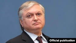 ՀՀ ԱԳ նախարար Էդվարդ Նալբանդյան, արխիվ