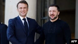 Раніше сьогодні президент Зеленський заявив, що ввечері 3 вересня він поїде до Парижа (фото архівне)