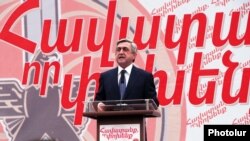 Armenia - President Serzh Sarkisian speaks at a campaign rally in Yerevan, 10Apr2012.