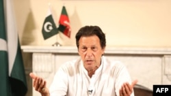 د پاکستاني وزيراعظم عمران خان پخوانی عکس.