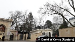 Պրահայում ՌԴ դեսպանատունը, արխիվ: 