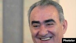 Գալուստ Սահակյան