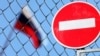 "Ощущение, что тебя сбил поезд". Малый бизнес Юга России о последствиях санкций 