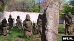 Уже кілька десятиліть унікальне зібрання під загрозою