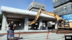 Уривање на спорниот објект кај ТЦ Мавровка во Скопје, 2 септември 2020