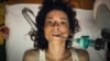 Ханна, героиня фильма, попала в автокатастрофу и оказалась в украинской больнице