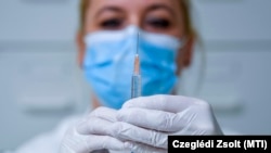 Prva vakcina koja je u Mađarskoj bila u upotrebi je Pfizer/Biontech